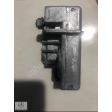 BAŞKAN TİC.MERCEDES A2045458132 W204-212-207 DİREKSİYON KİLİT 2045458132
